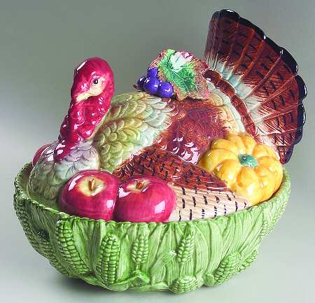Thanksgiving Banquet Figural Round Covered Vegetable