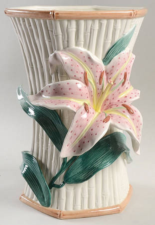 Asian Lily 11" Vase