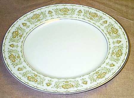 Richelieu Dinner Plate