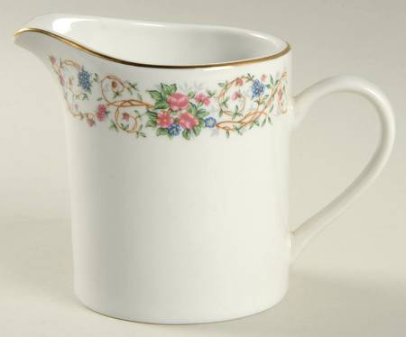 Monaco Creamer