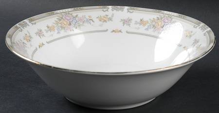 Southampton (Design on Edge) 9" Round Vegetable Bowl