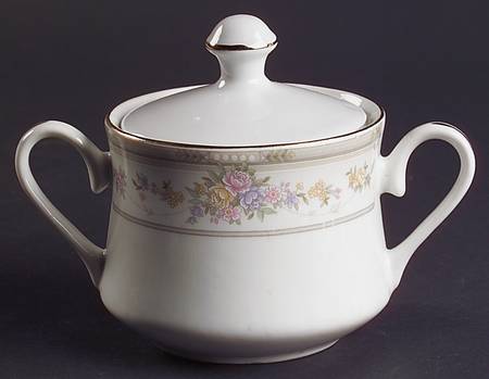 Southampton (Design on Edge) Sugar Bowl & Lid