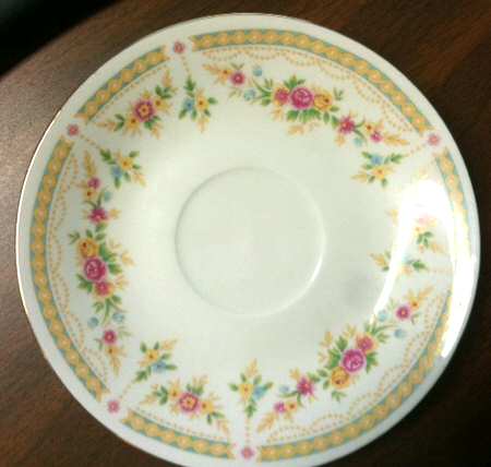 FCC179 Saucer
