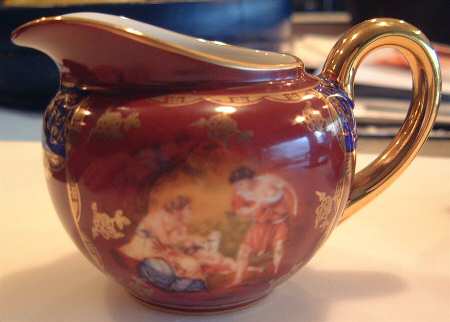 7026 Creamer