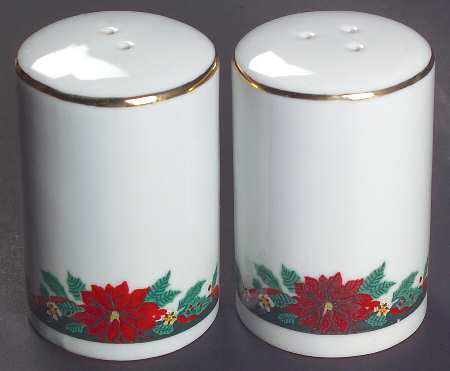 Deck the Halls Salt & Pepper Set