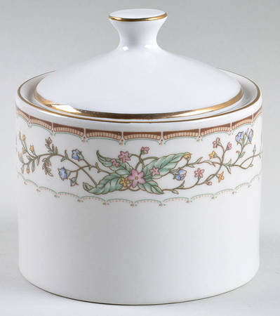 Wellesley Sugar Bowl & Lid