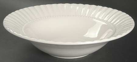 Shell 9" Round Vegetable Bowl by Farberware