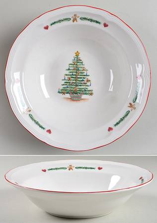 Gingerbread Tree 8" Round Vegetable Bowl