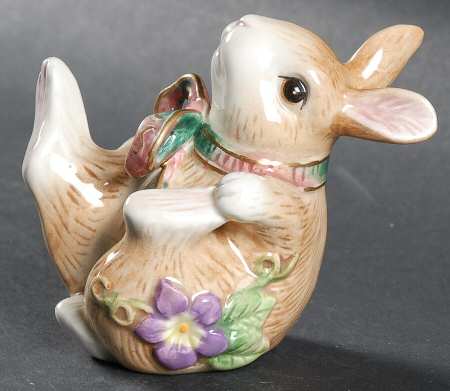 Woodland Spring Small Rabbit Figurine