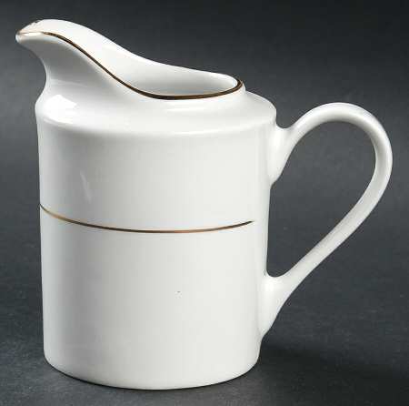 Classic Gold (Rim, Gold Trim & Verge) Creamer