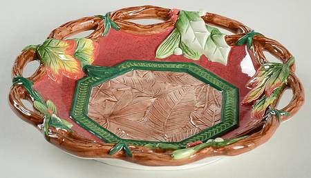 Christmas Lodge Open Pierced Potpourri
