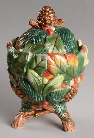 Christmas Lodge Sugar Bowl & Lid