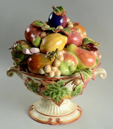 Venetian Romance Tureen & Lid w/Ladle