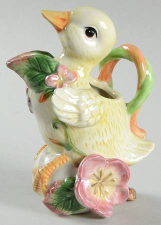 Garden Rhapsody Creamer