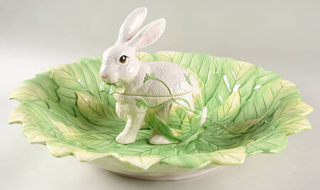 Le Lapin Chip & Dip with Lid