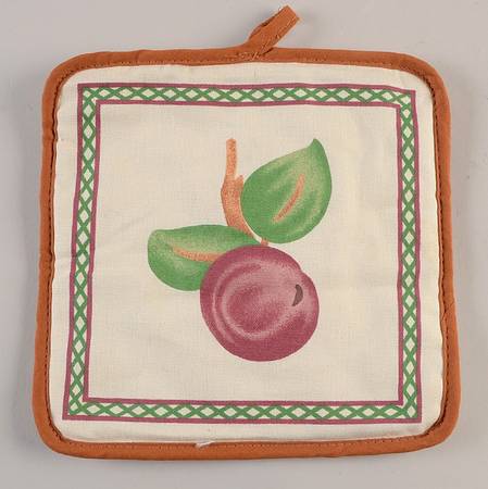 Apple (China,  Apple Backstamp) Cloth Potholder