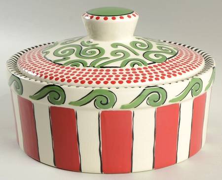 Simply Christmas 2 Qt Round Covered Casserole