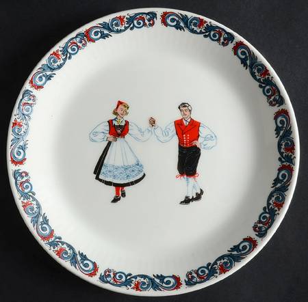 Hardanger Dancers Luncheon Plate