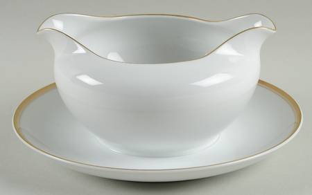 900b Gravy Boat with Attached Underplate