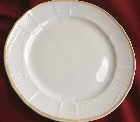 FUR85 Flat Cup & Saucer Set
