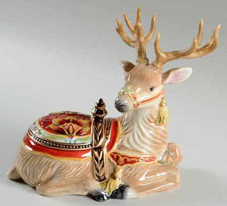 Damask Holiday Figural Trinket Box & Lid