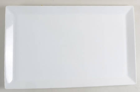 Everyday White (Porcelian) 18" Rectangular Serving Platter