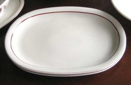 9497 14" Oval Serving Platter
