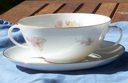 02637 Flat Cream Soup Bowl & Saucer Set