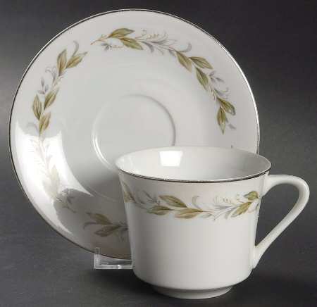 Harmony Footed Cup & Saucer Set