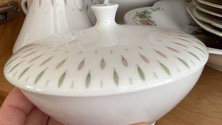 FR301 Sugar Bowl & Lid