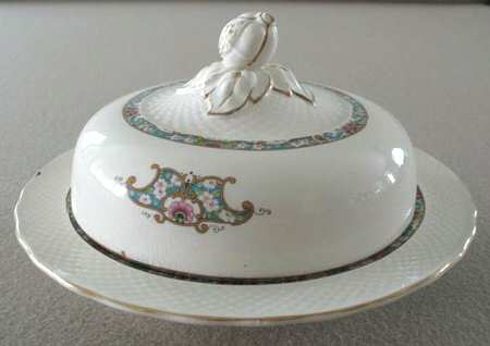 Mayfair Westwood Round Covered Butter