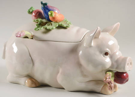 Pigs Tureen & Lid w/Ladle