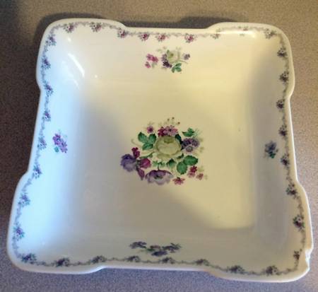 FR322 8" Square Vegetable Bowl