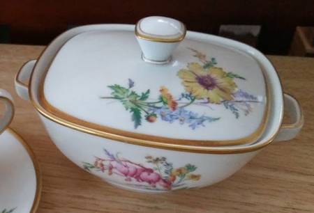 FR336 Sugar Bowl & Lid