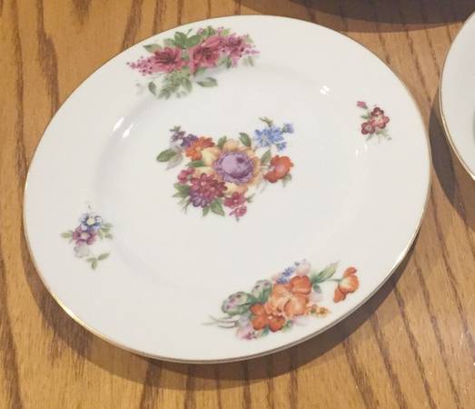 FAJ4 Bread & Butter Plate