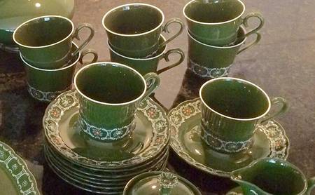 FR342 Flat Cup & Saucer Set