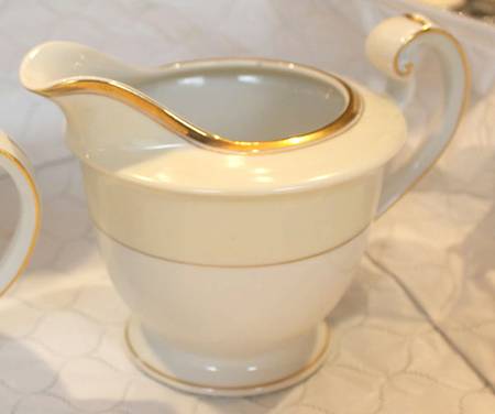 400 Creamer