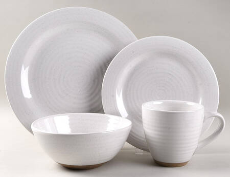 Farmstead White 4 Piece Place Setting