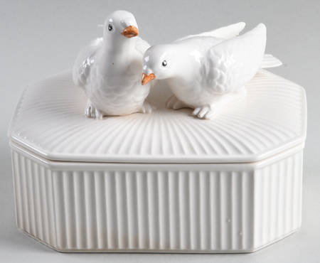 Dove by Fitz and Floyd