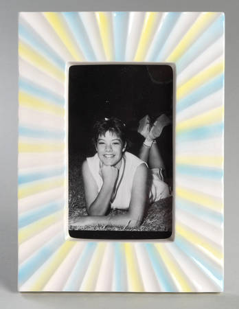 Rainbow Shell Frame-Holds 4" X 6"