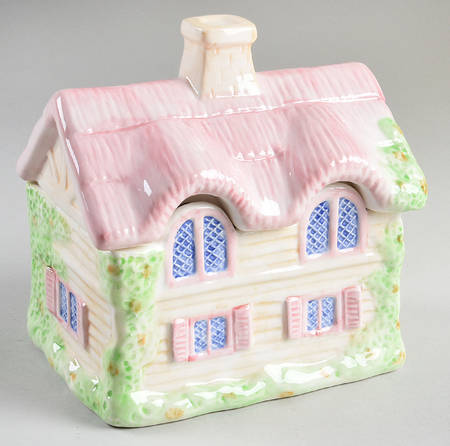 Village Green House Small Canister & Lid