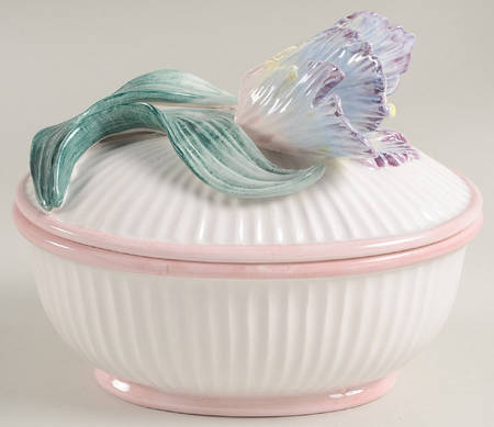 Country Tulip Oval Box & Lid