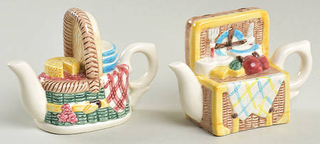 Picnic Baskets by Fitz and Floyd