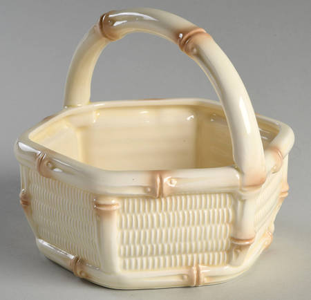 Bamboo 5" Handled Basket