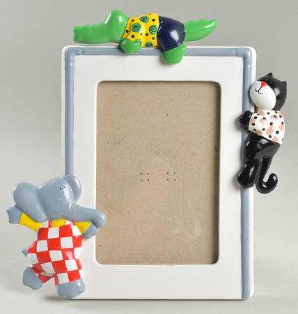Animal Farm Frame-Holds 5" X 7"