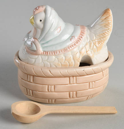 Nesting Hen Salt Box & Lid