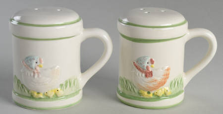 Nesting Hen Handled Salt & Pepper Set