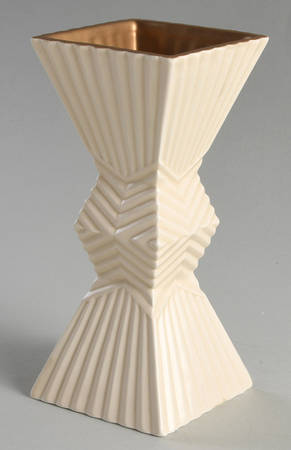 FIT228 6" Vase