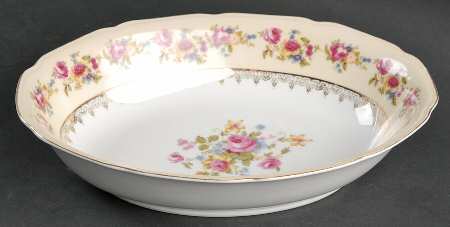 Hostess 10" Oval Vegetable Bowl
