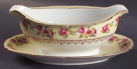 Hostess Gravy Boat with Attached Underplate